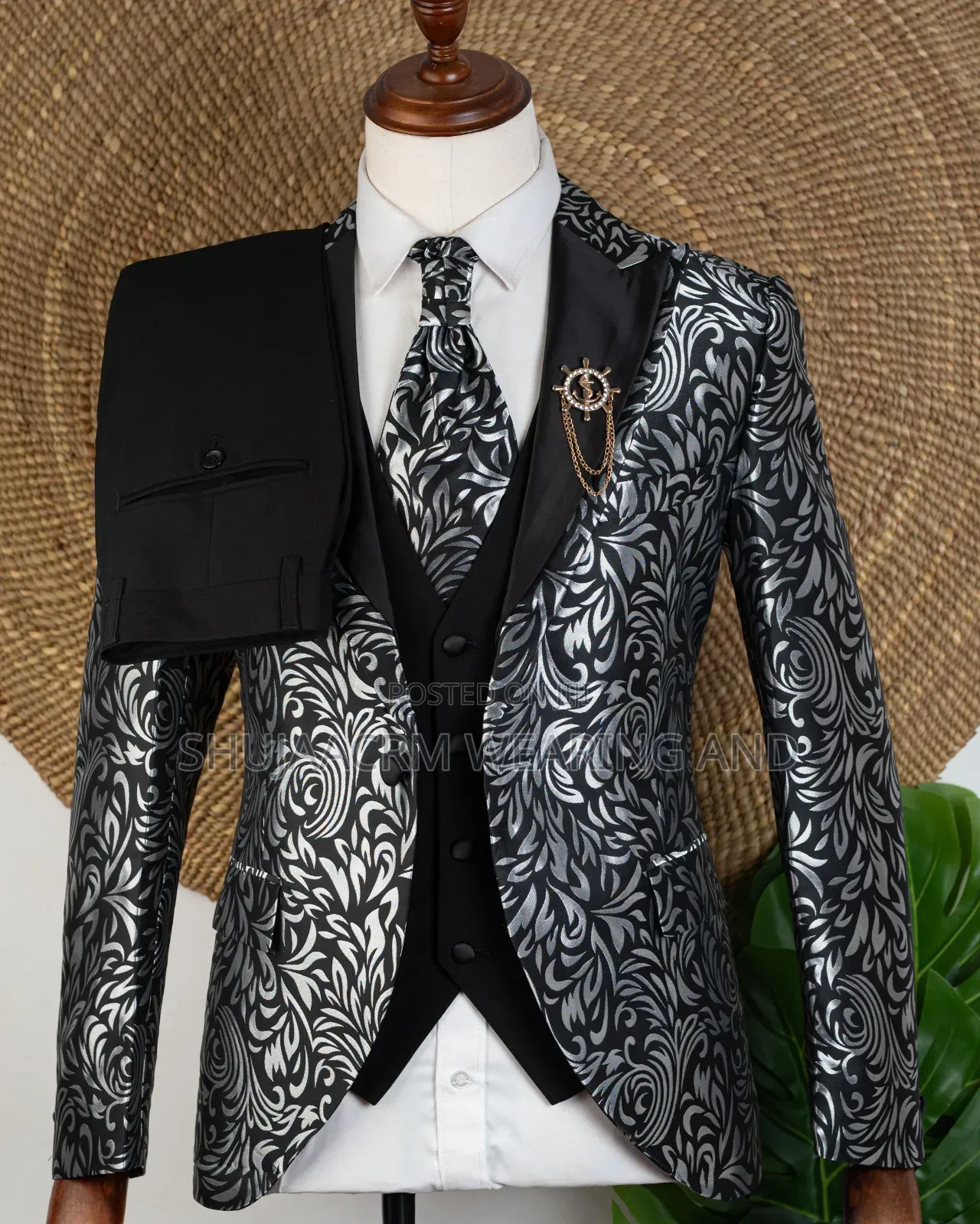 Look Sharp Feel Great/ New Suit