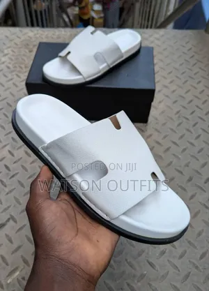 Men's Stylish and Classic White Sandals,Hermes Brand