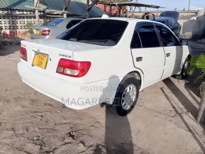 Toyota Carina 2001 White