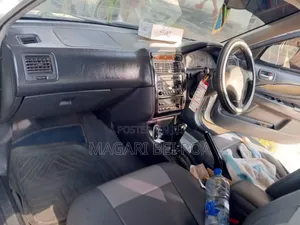 Toyota Carina 2001 White