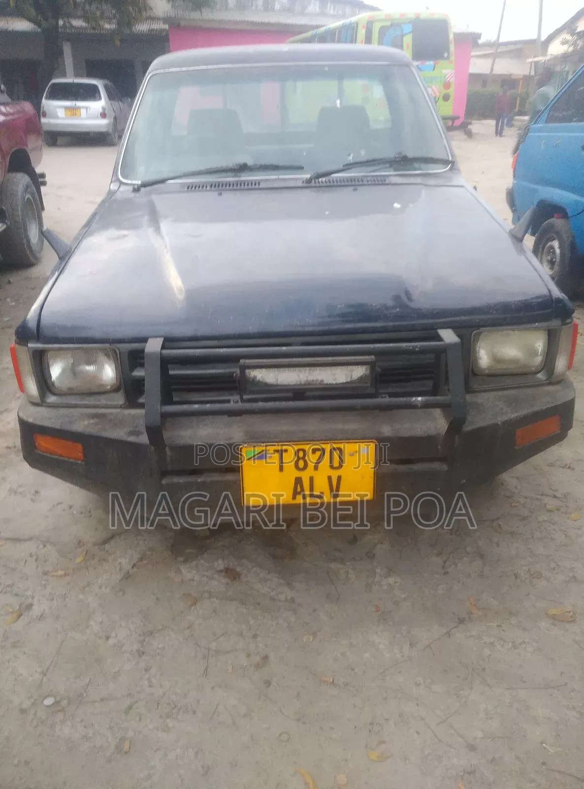 Toyota Hilux 1999 Blue