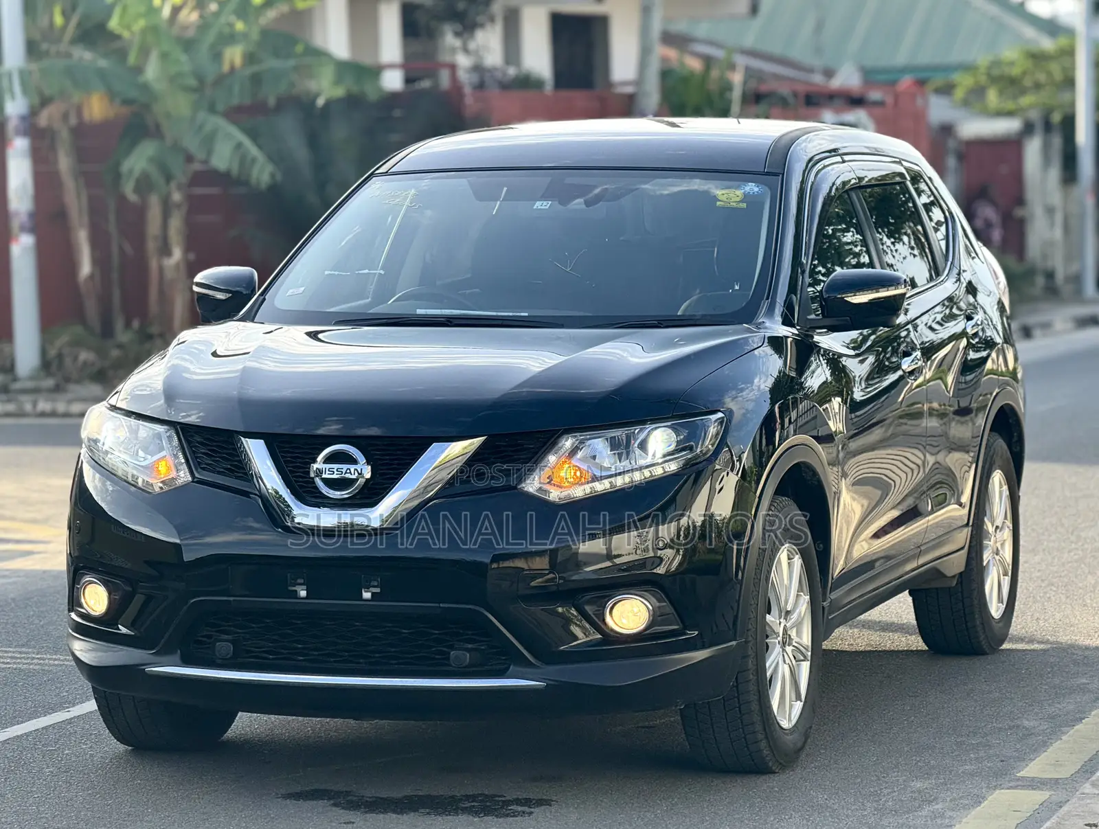 Nissan X-Trail 2.0 Petrol AWD 2015 Black