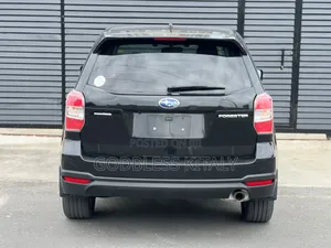 Subaru Forester 2012 Black