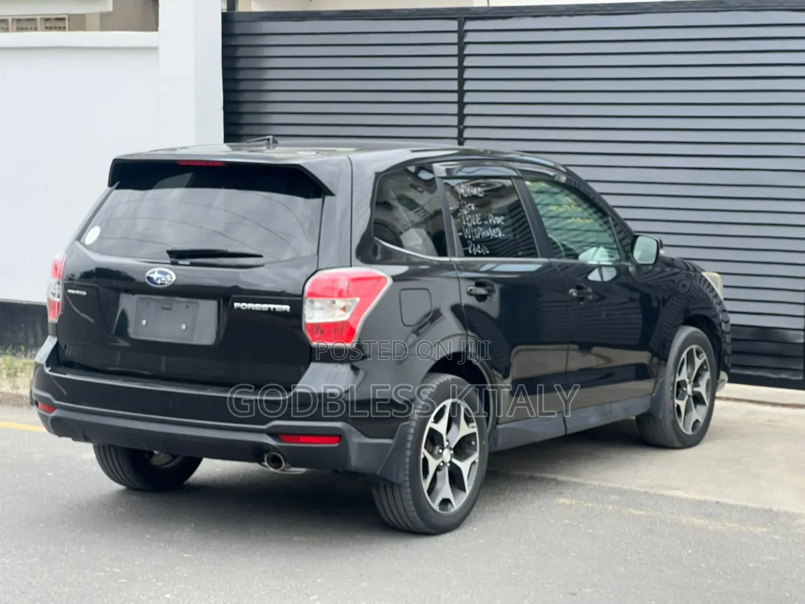 Subaru Forester 2012 Black