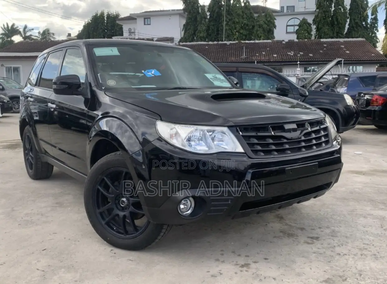 Subaru Forester 2011 Black