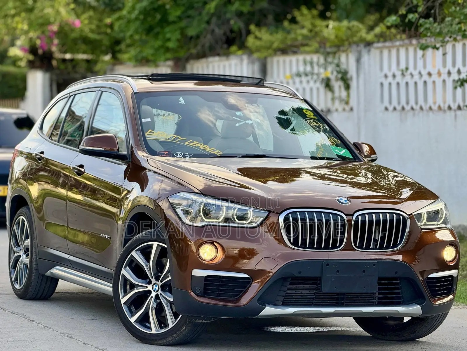 BMW X1 sDrive28i 4dr SUV (2.0L 4cyl Turbo 8A) 2015 Brown