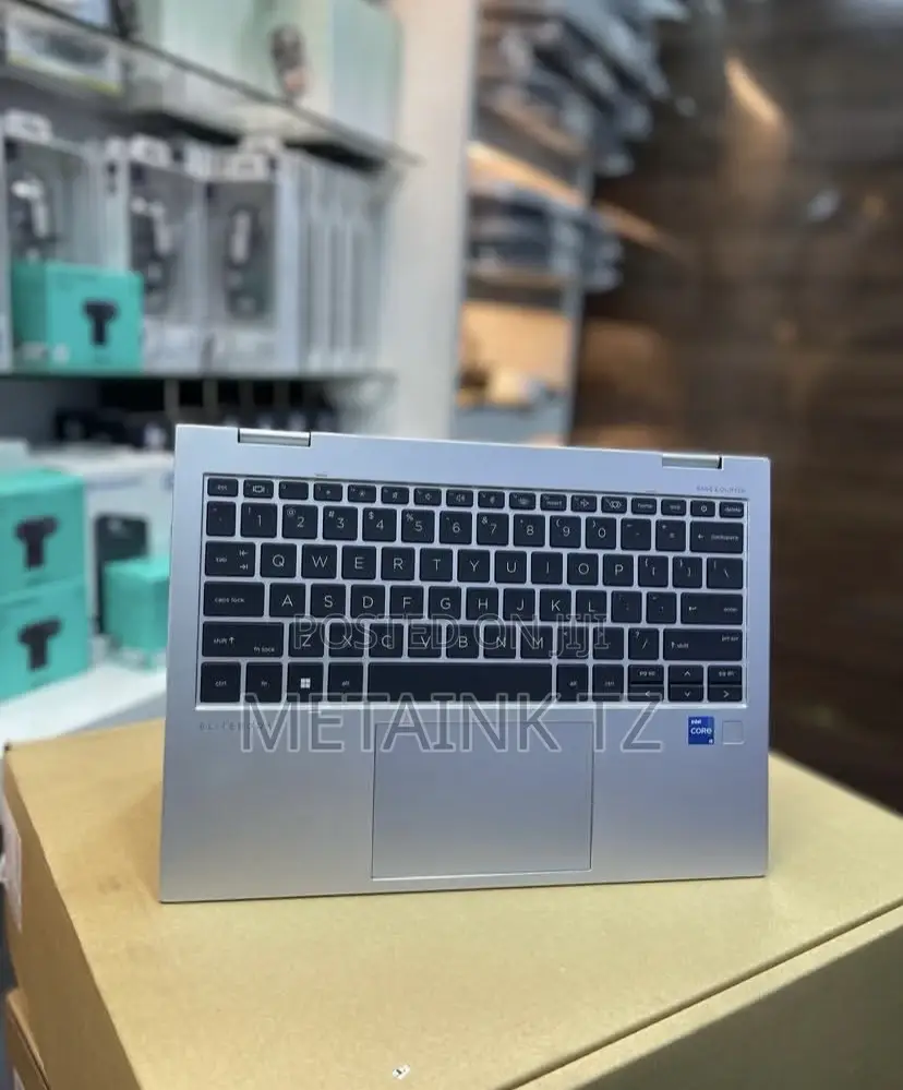 Laptop HP EliteBook 830 G9 16GB Intel Core I5 SSD 512GB