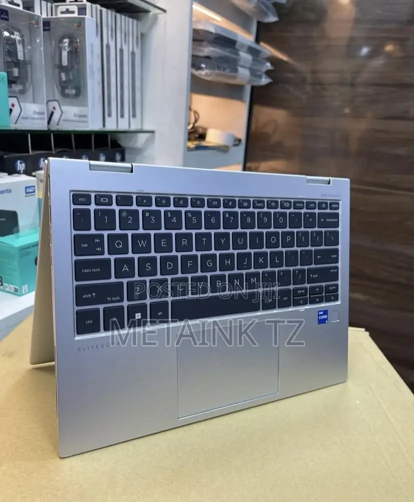 Laptop HP EliteBook 830 G9 16GB Intel Core I5 SSD 512GB