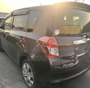 Toyota Ractis 1.5 FWD 2010 Brown