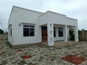 3bdrm House in Mbweni for rent