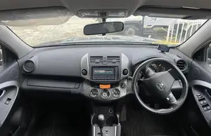 Toyota Vanguard 2012 Gray