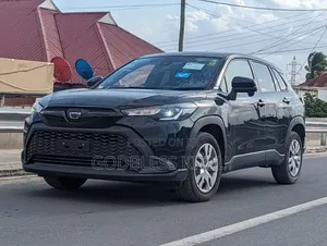 Toyota Corolla Cross 1.8 Hybrid AWD 2022 Black