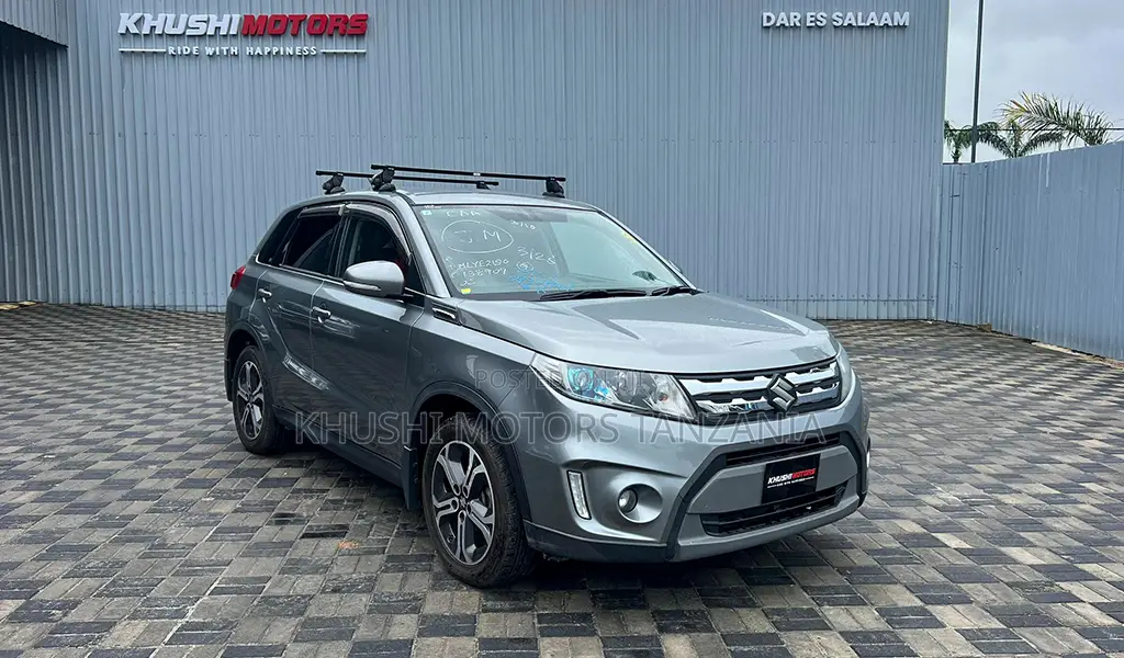 Suzuki Escudo 2015 Gray