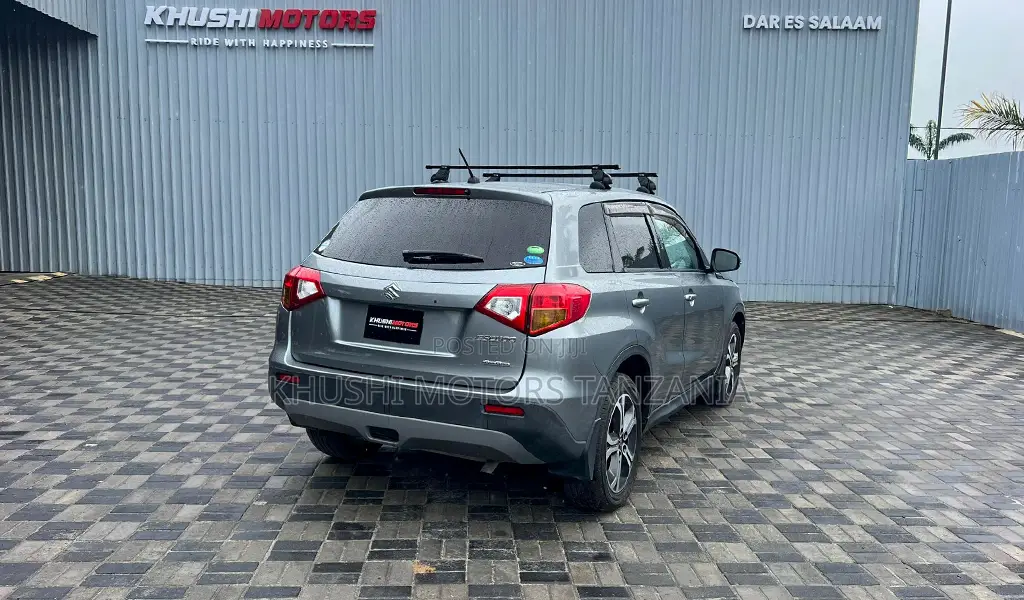 Suzuki Escudo 2015 Gray