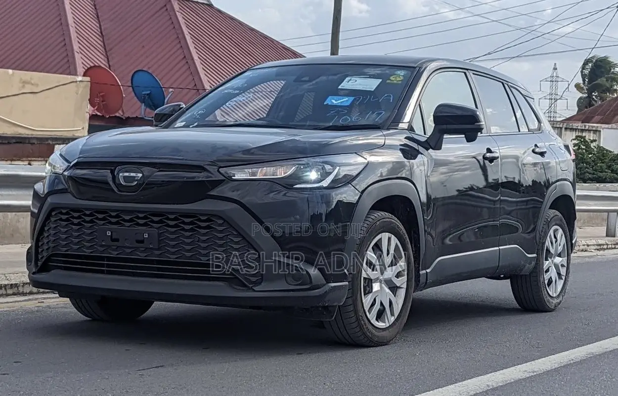 Toyota Corolla Cross 1.8 Hybrid FWD 2022 Black