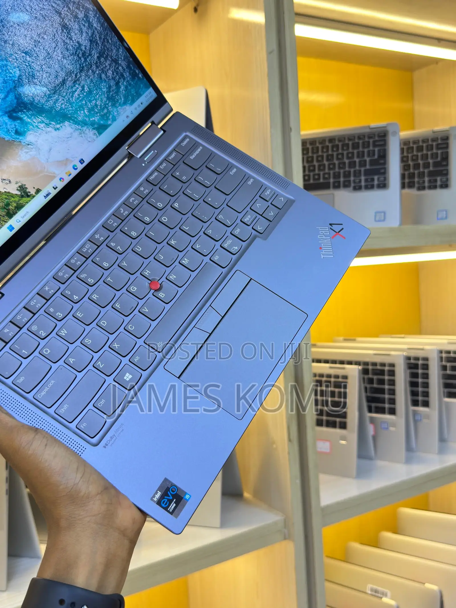 Laptop Lenovo ThinkPad X1 Yoga Gen 8 16GB Intel Core I7 SSD 512GB