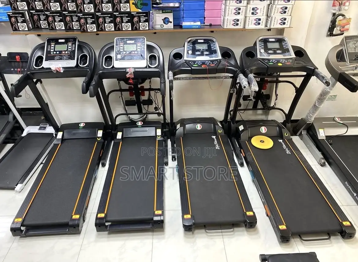 Treadmill With 130kg Capacity and a Built-in Massager