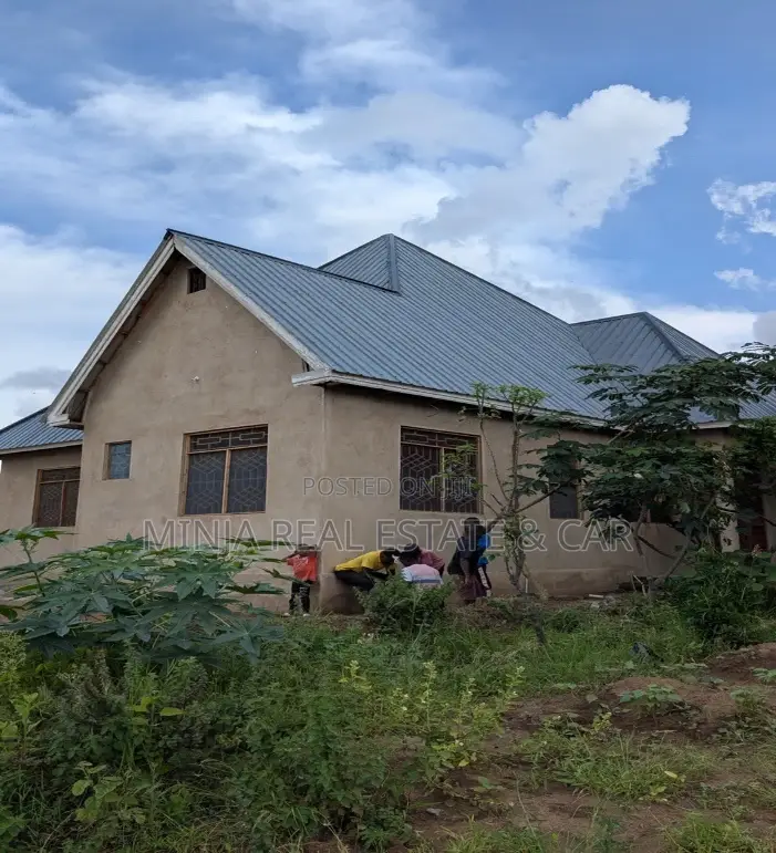 3bdrm House in Bugogwa for sale