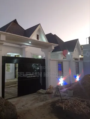 3bdrm House in Biriani Real Estate, Chamazi for sale