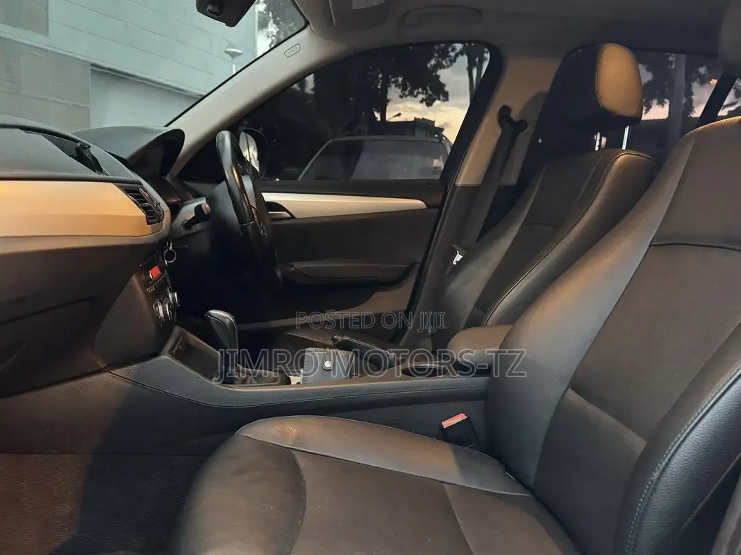 BMW X1 2011 Black