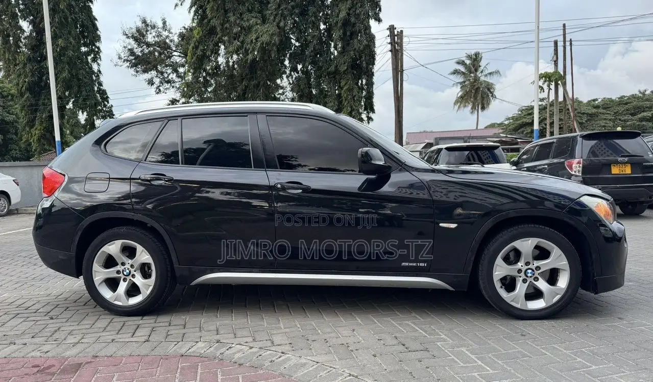 BMW X1 2011 Black