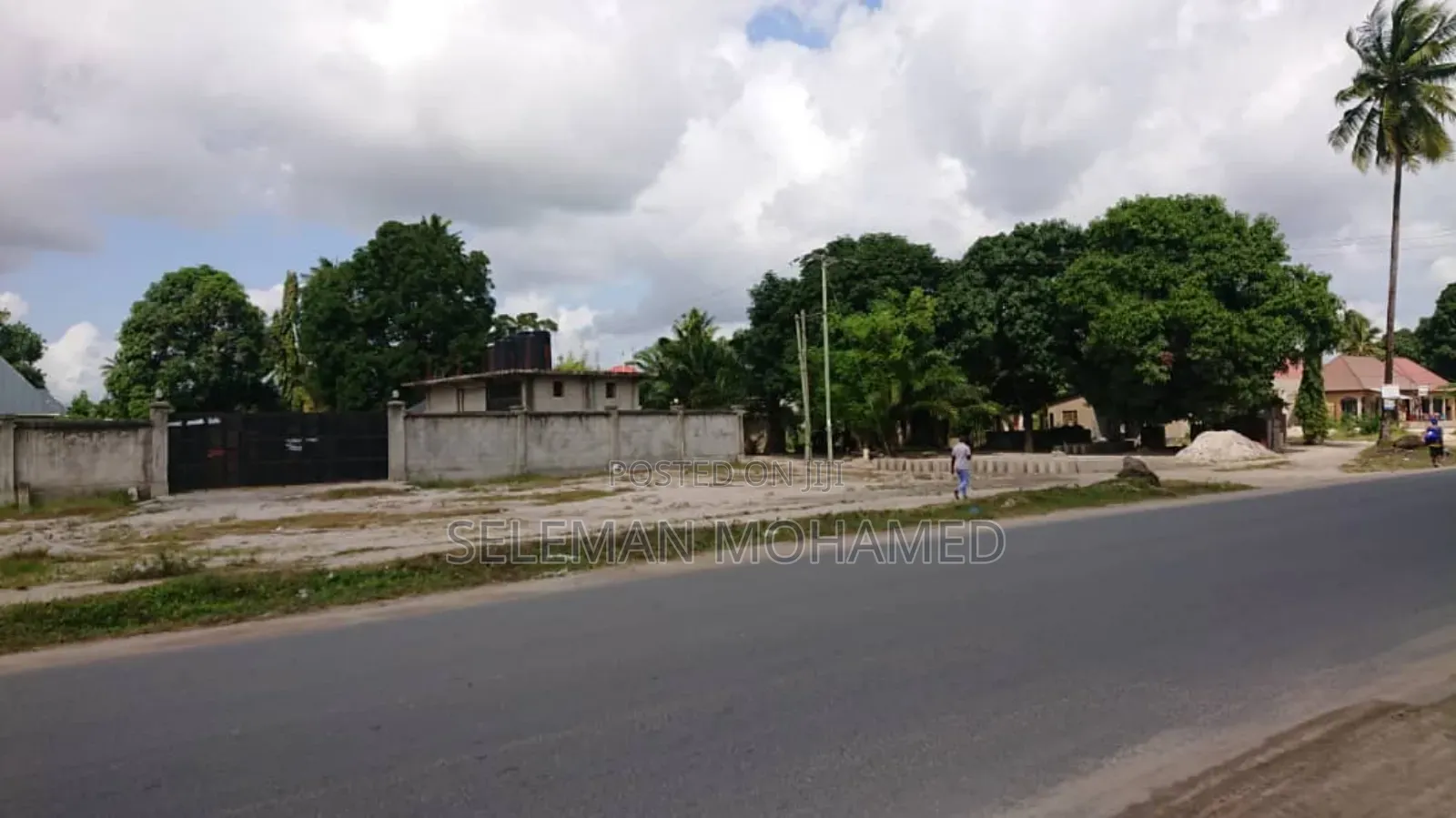 Yard Inauzwa Msongola Wilaya Ya Ilala