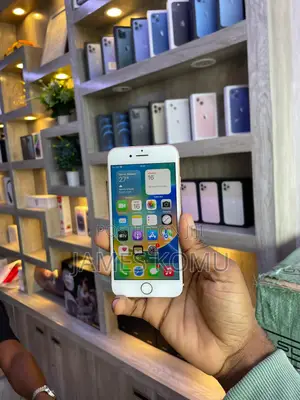 Apple iPhone 8 64 GB Gold