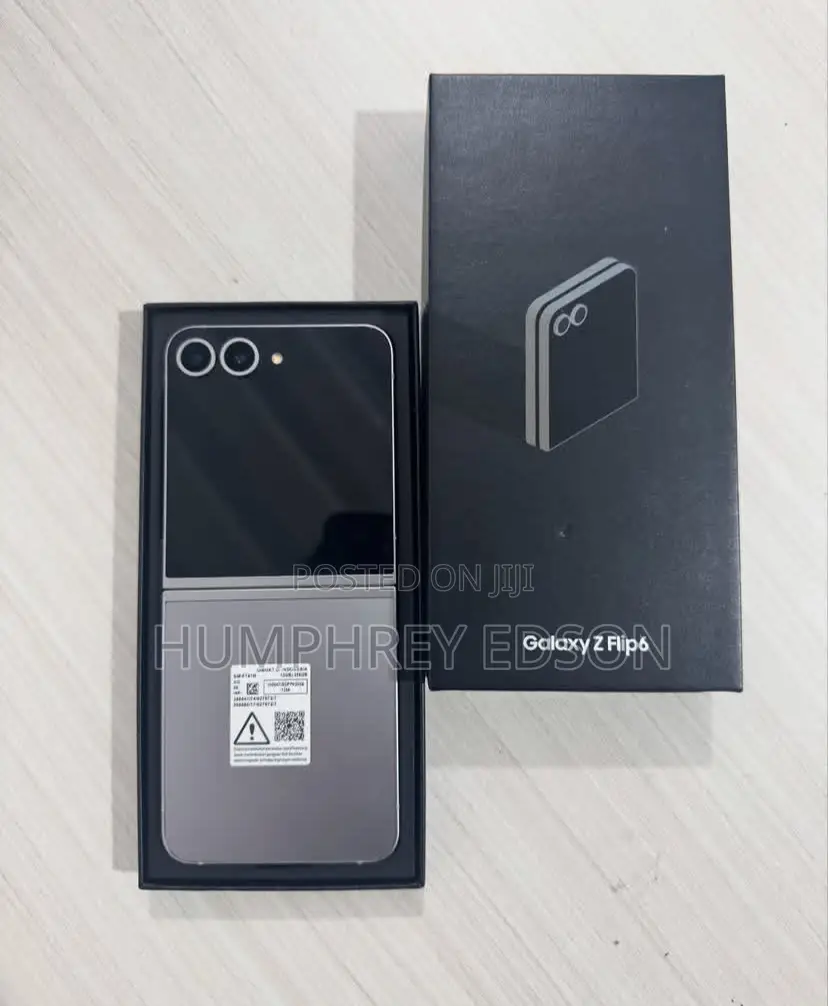 New Samsung Galaxy Z Flip6 256 GB Gray