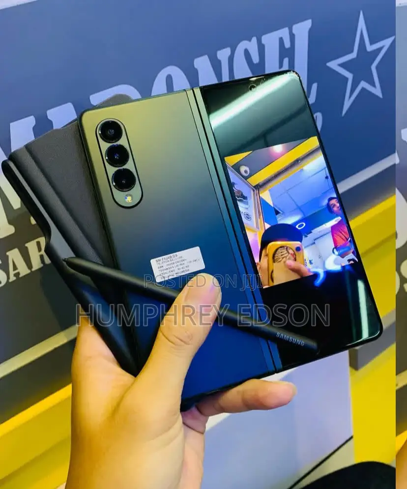 Samsung Galaxy Z Fold 3 256 GB Black