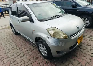 Toyota Passo 2008 Silver