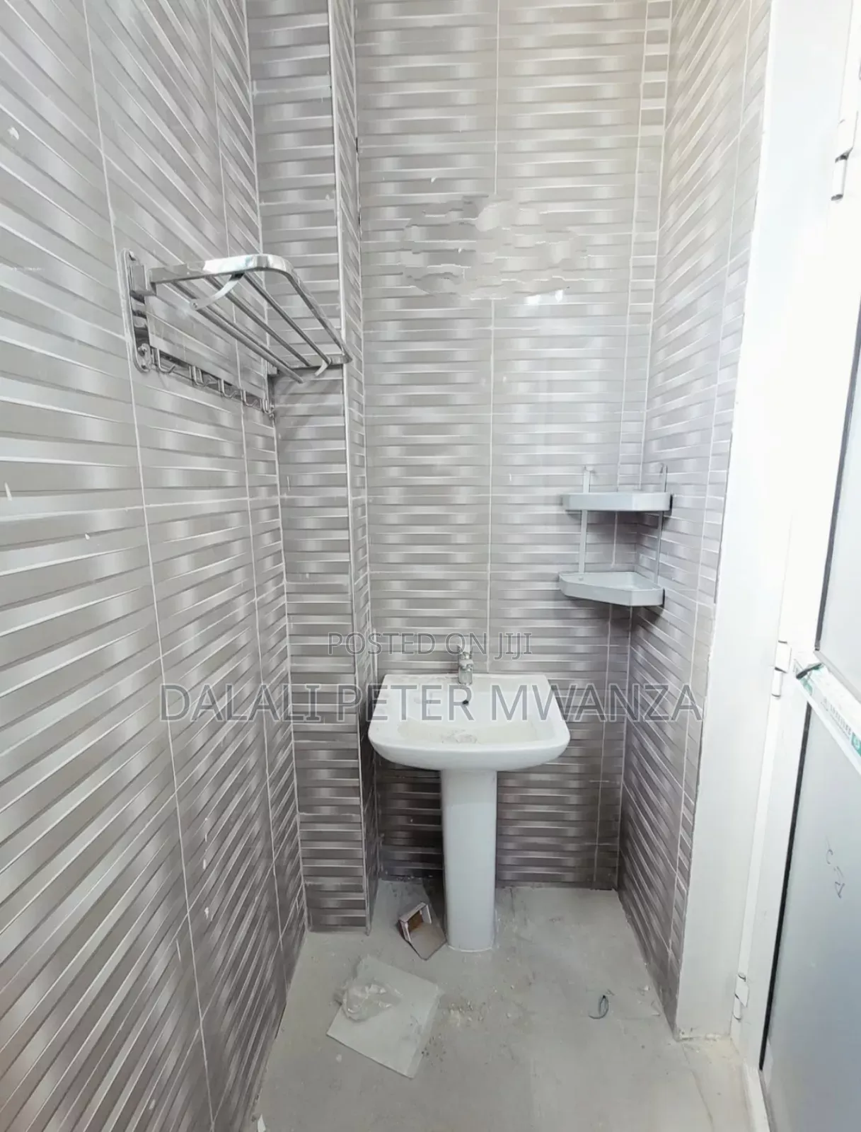 2bdrm House in Airport Road, Ilemela for rent