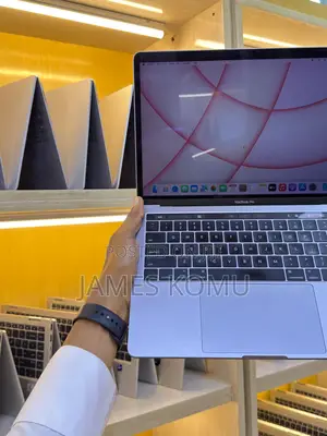 Laptop Apple MacBook Pro 2016 8GB Intel Core I5 SSD 256GB