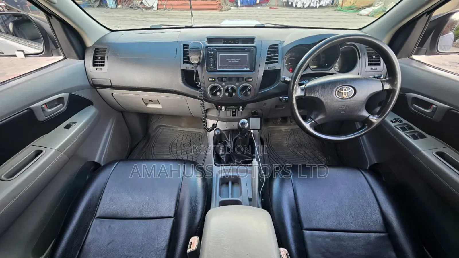 Toyota Hilux 2008 White