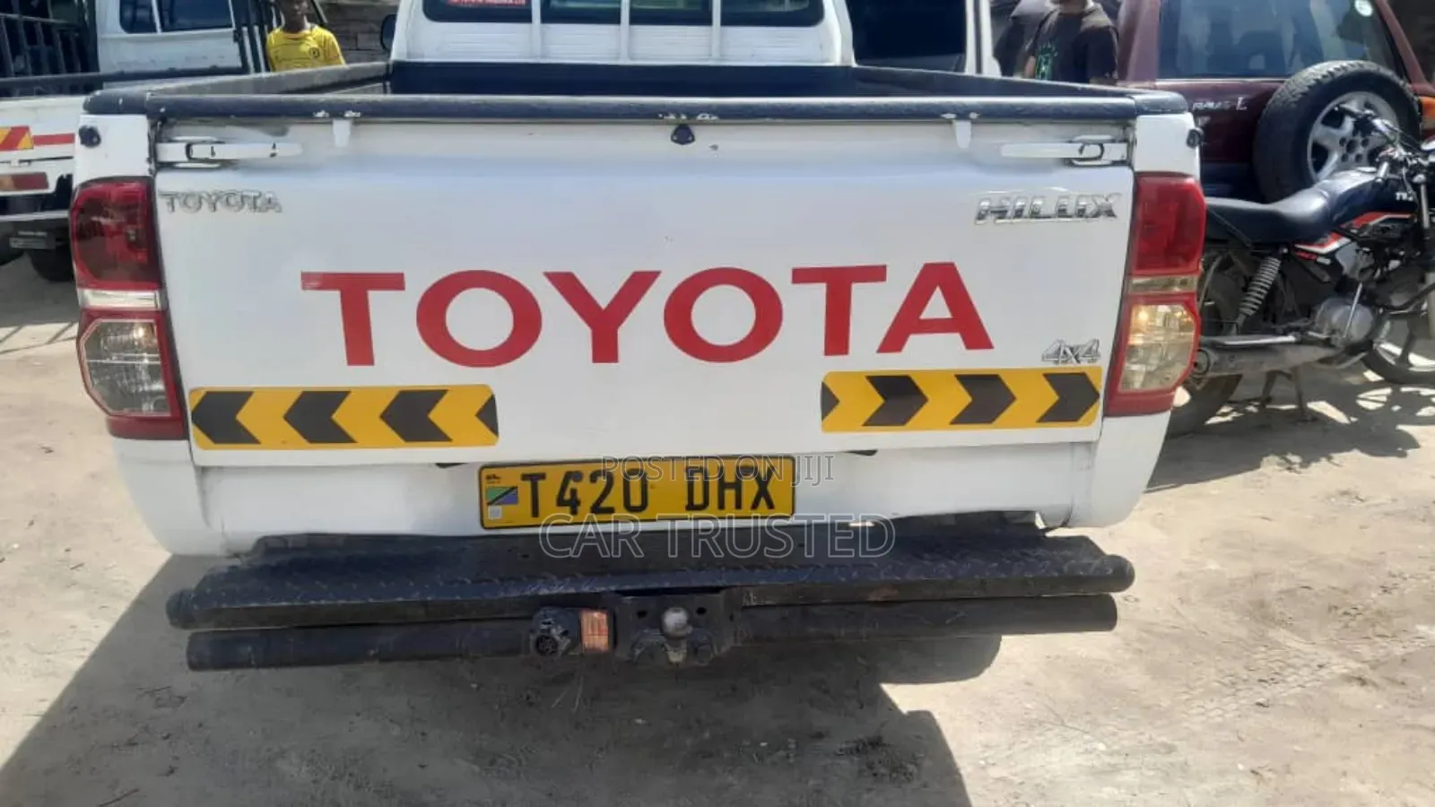 Toyota Hilux 2.5 D-4D SRX 2010 White