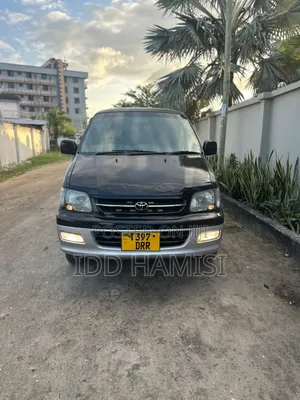 Toyota Noah 2001 Black