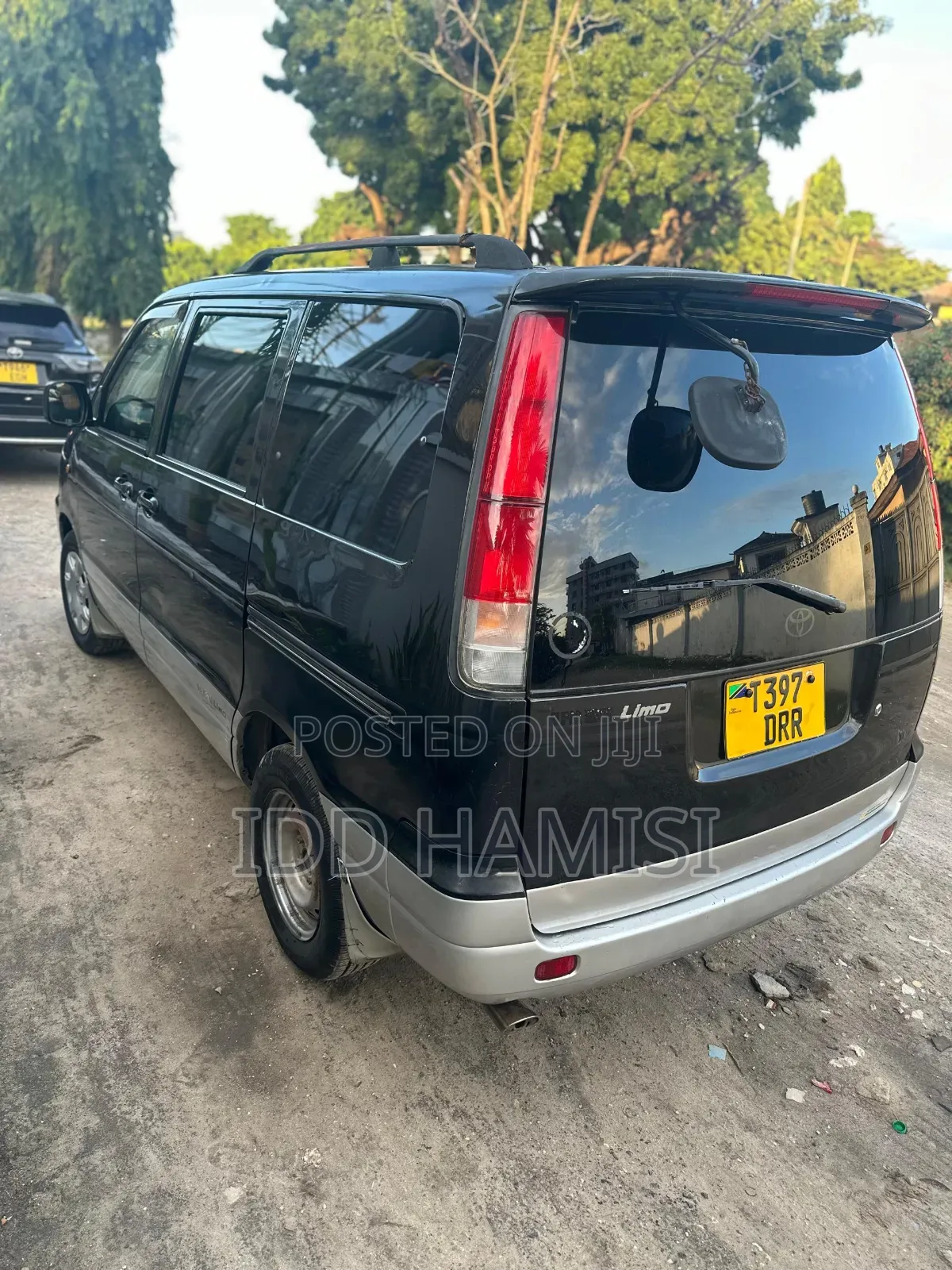 Toyota Noah 2001 Black