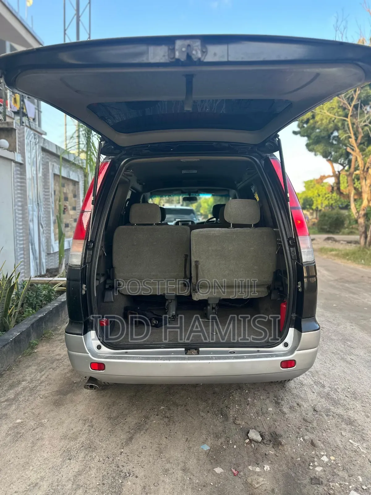 Toyota Noah 2001 Black