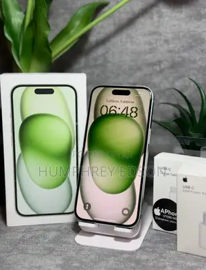 New Apple iPhone 15 128 GB Green