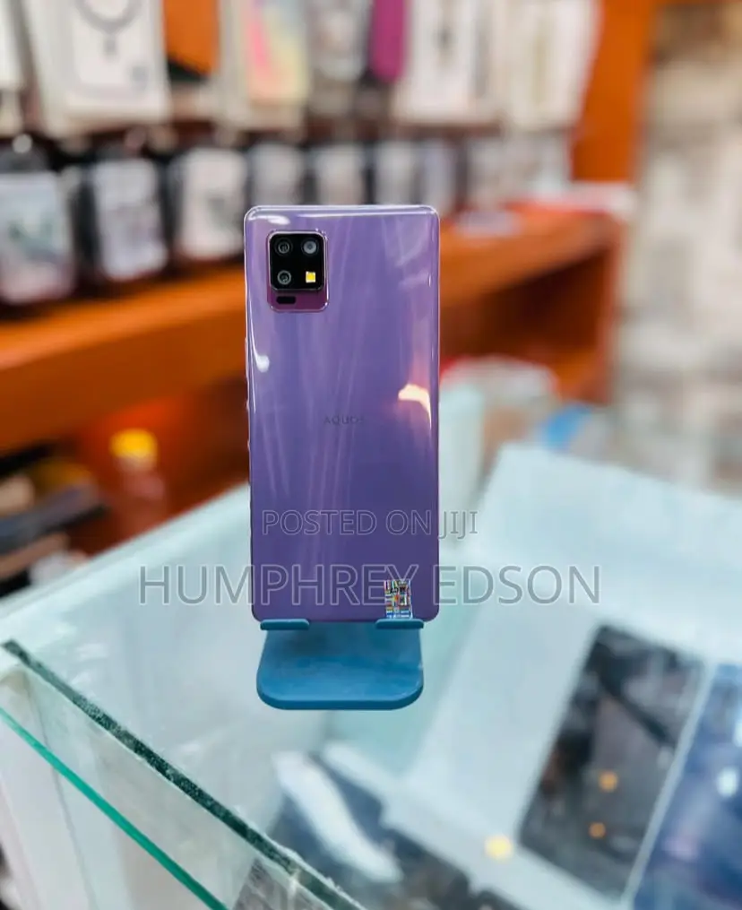 Sharp Aquos zero6 128 GB Bronze