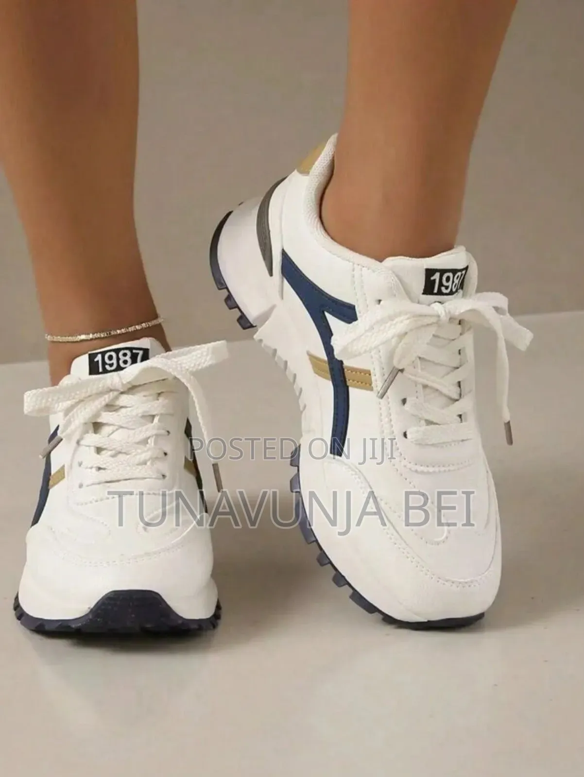 Ladies Sneakers