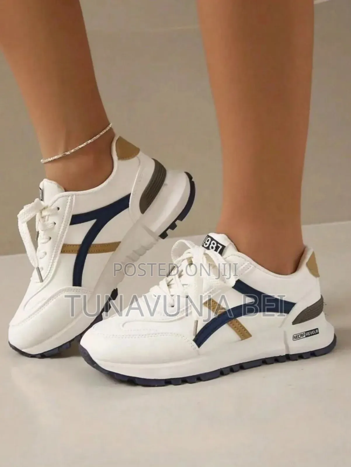 Ladies Sneakers