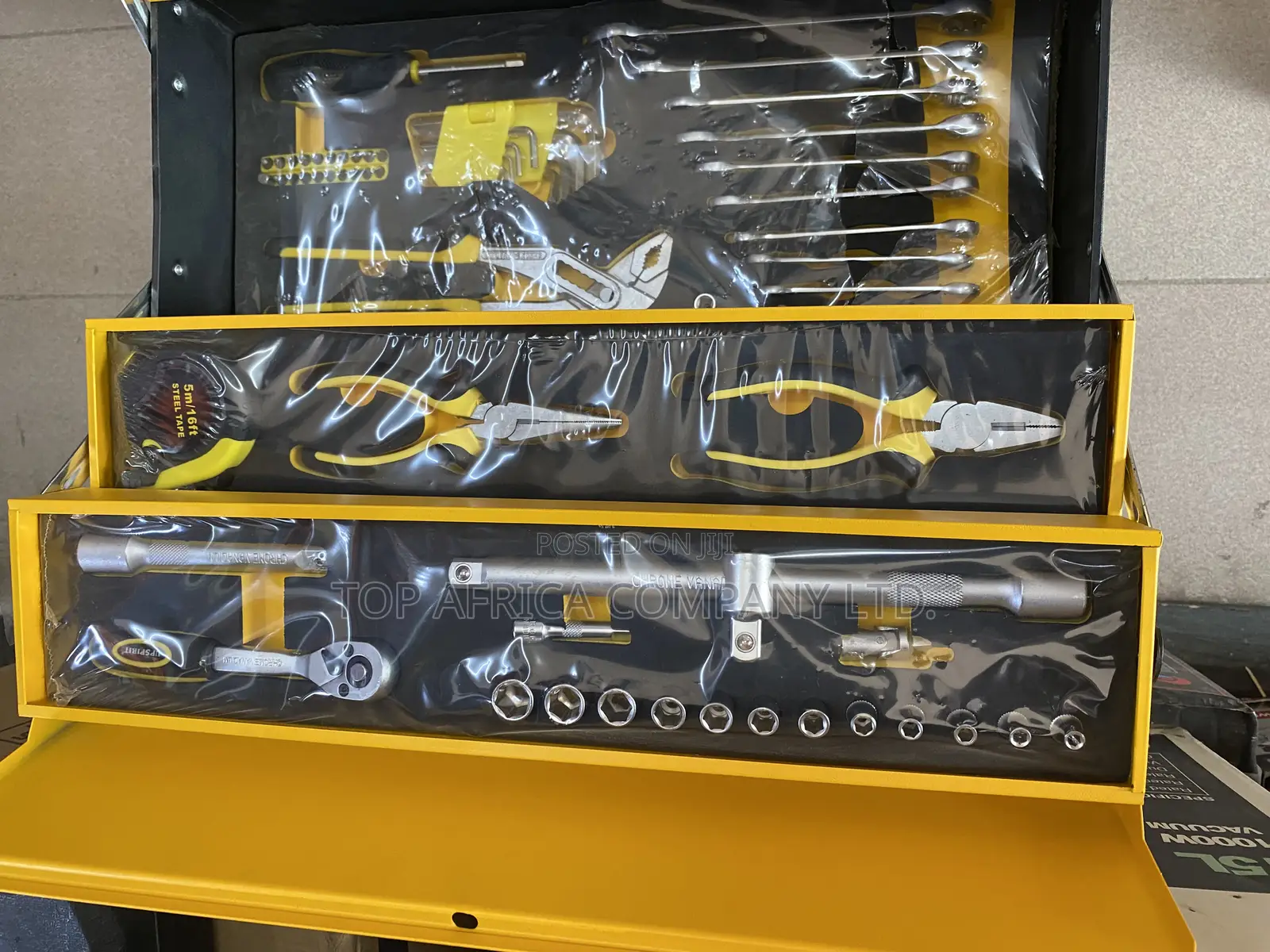 85 Pieces Mechanical Tool Box