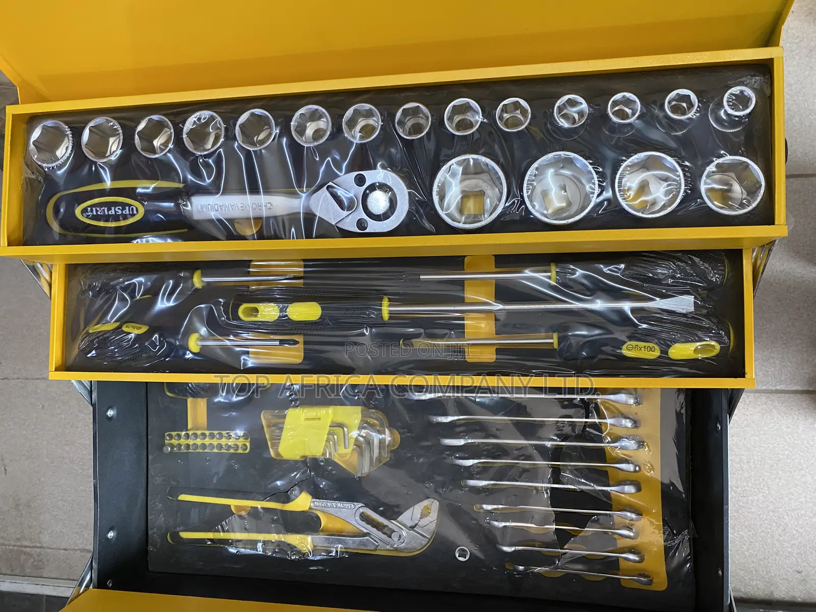 85 Pieces Mechanical Tool Box