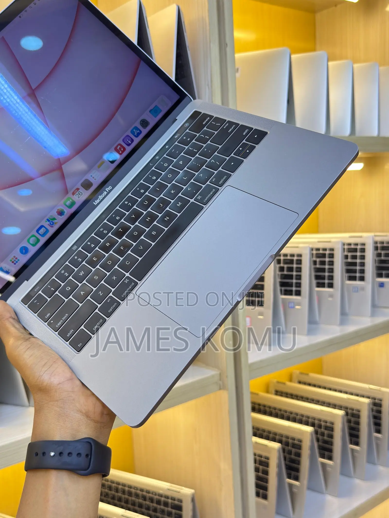 Laptop Apple MacBook Pro 2017 8GB Intel Core I5 SSD 256GB