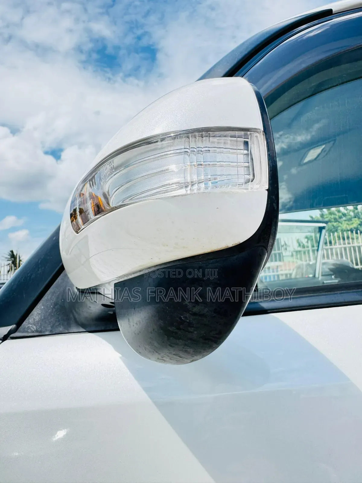 Toyota Corolla Rumion 2011 Pearl