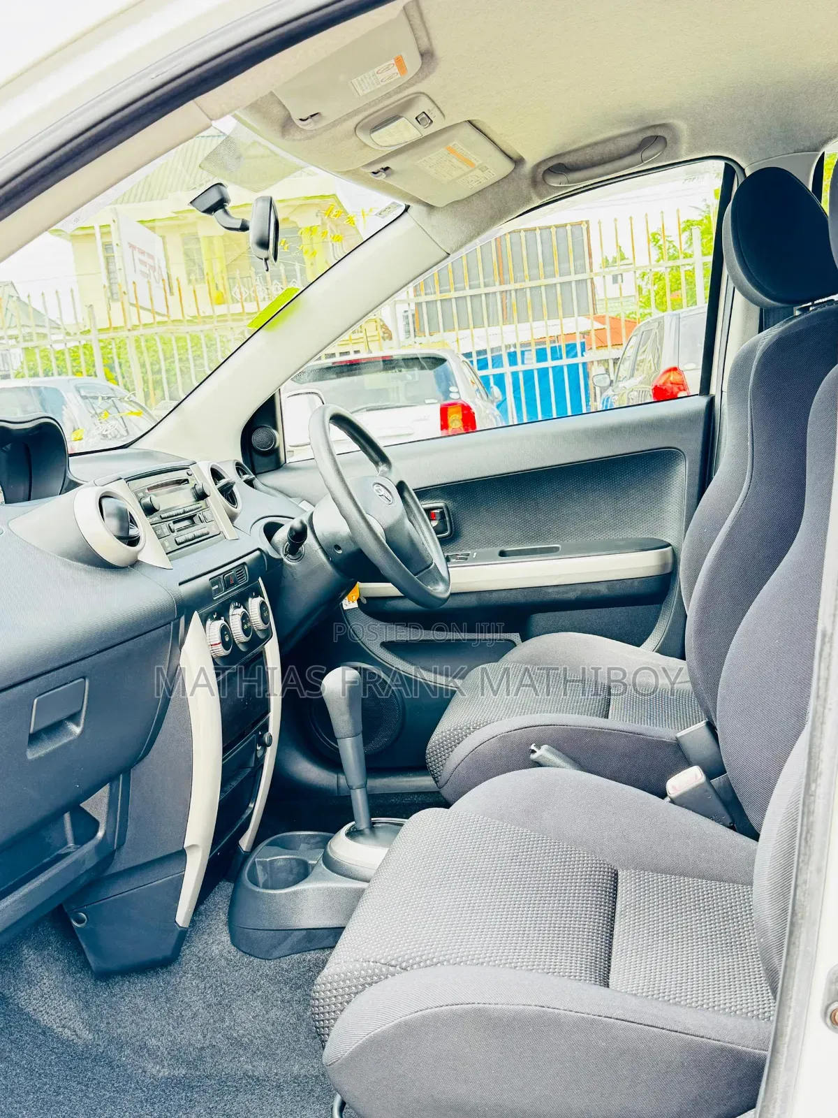 Toyota IST 2004 White