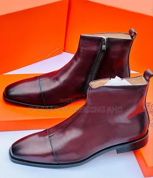 Where Fashion Meets Your Feets