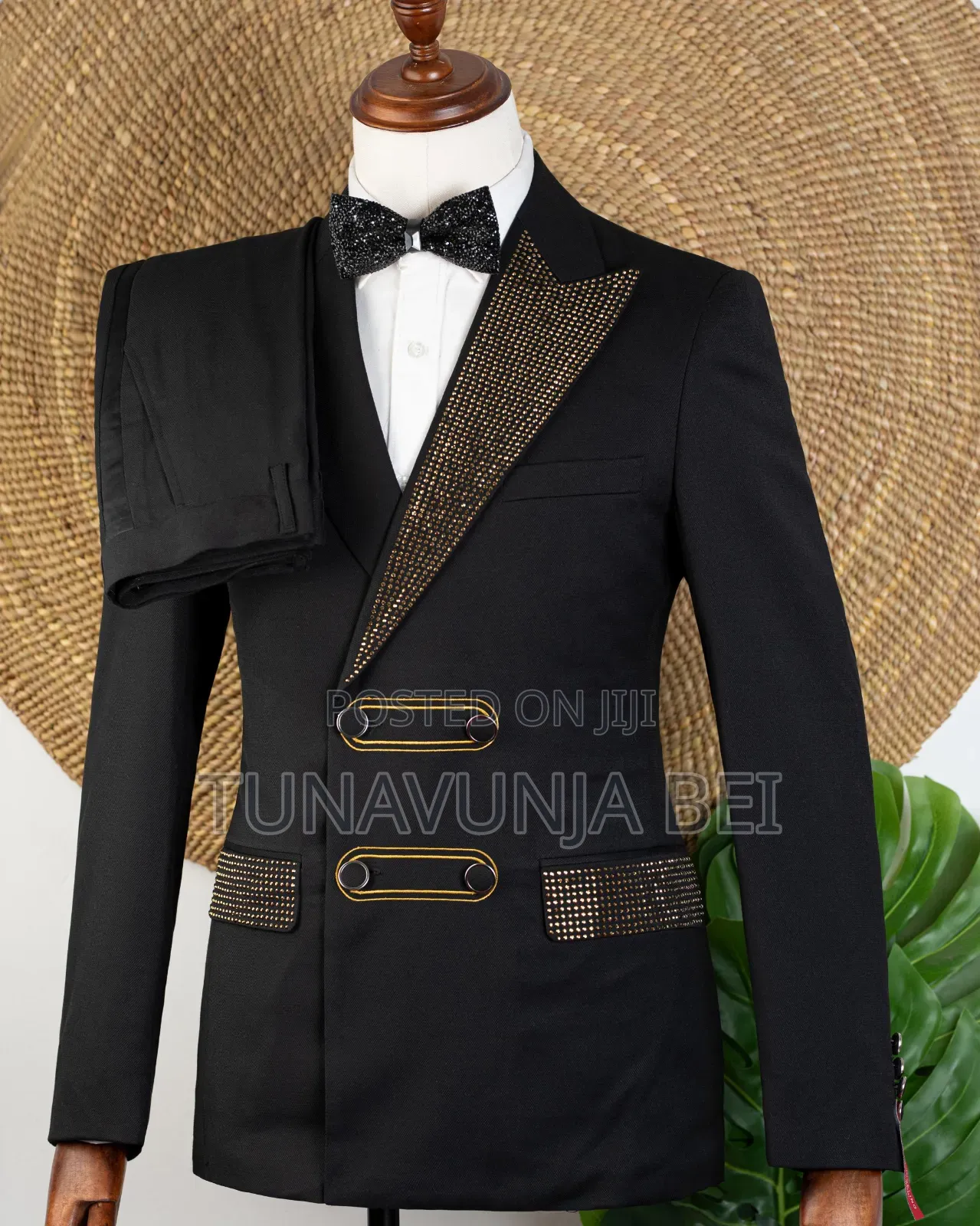 Suit Classic Men/ Brand New