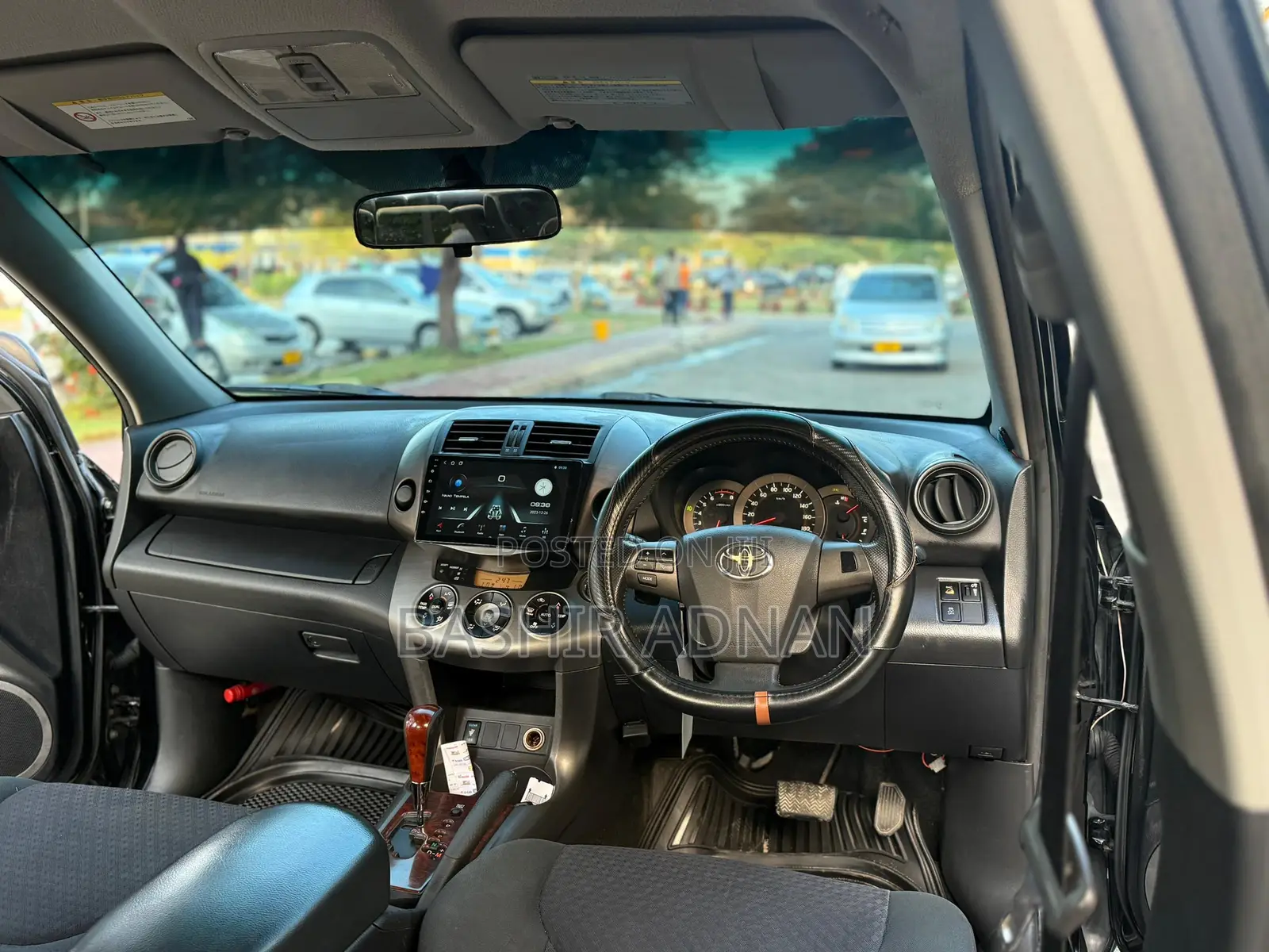 Toyota Vanguard 2011 Black