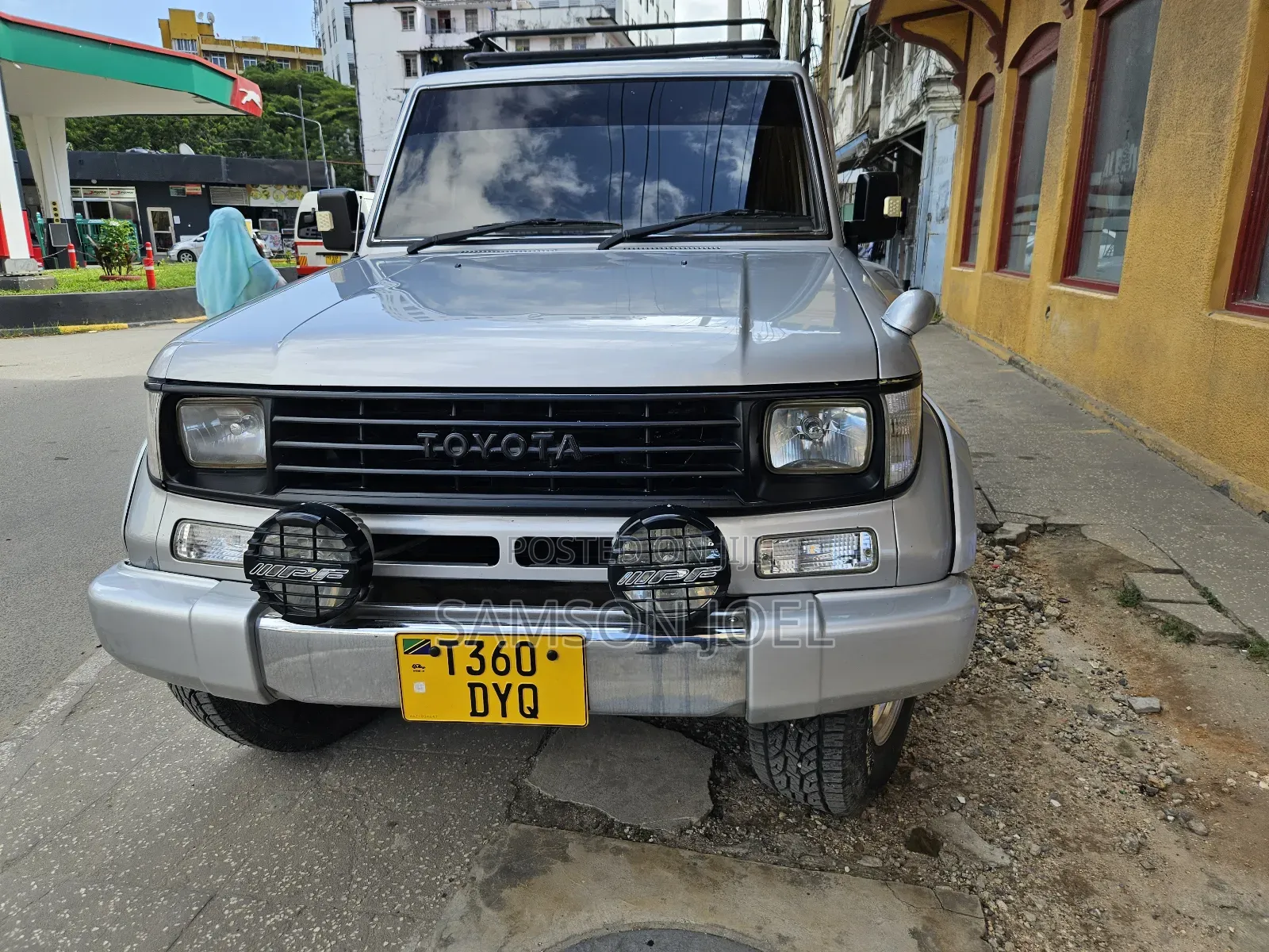 Toyota Land Cruiser Prado 2000 Silver